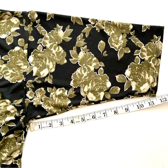 LuLaRoe Shirley Black Floral Lightweight Longline Kimono Duster Cover Up Size M - Picture 12 of 12